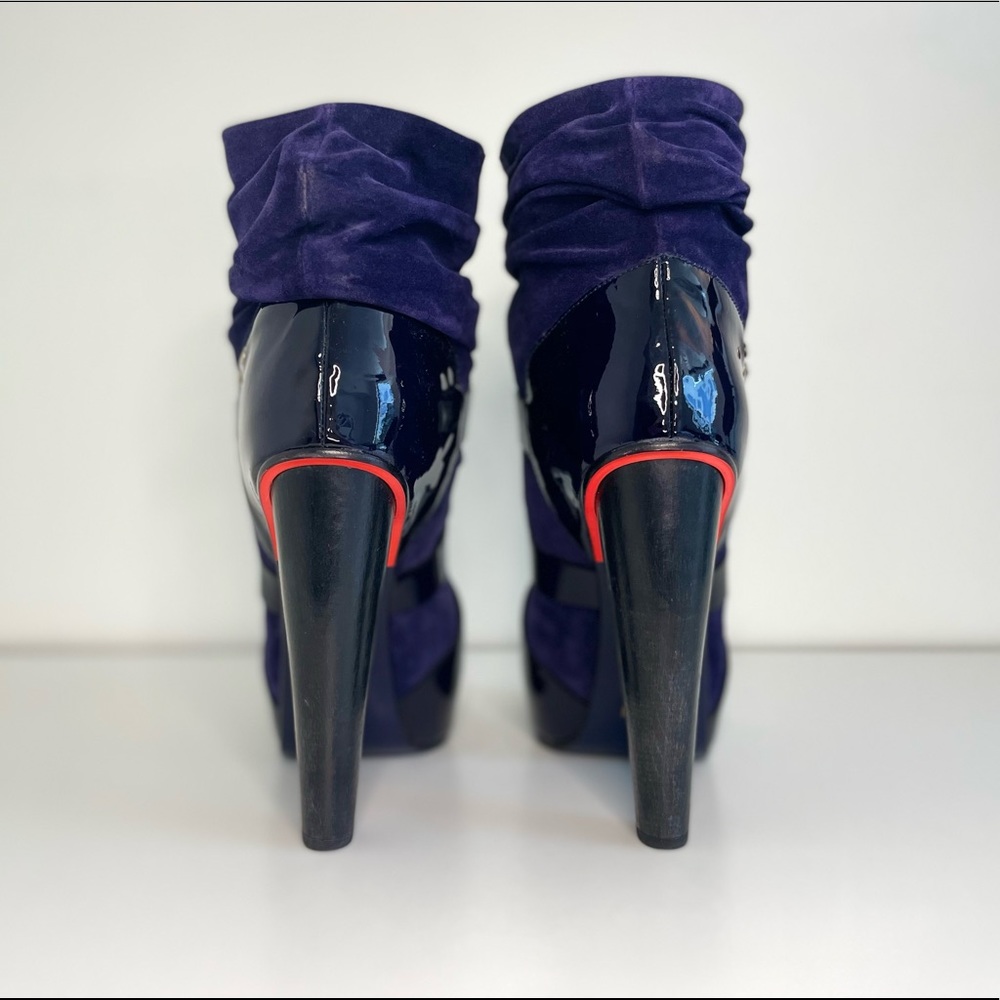 VERSACE Ankle Boot - Picture 3 of 8